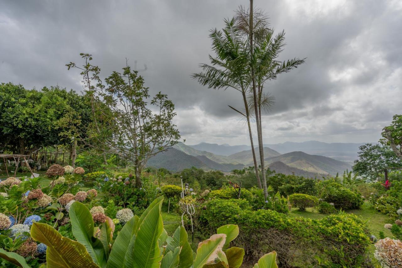 Pousada Le Monte Cristo Guaramiranga Exteriér fotografie